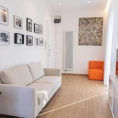Colosseo Brightful Apartment With Rooftop Roma Esterno foto