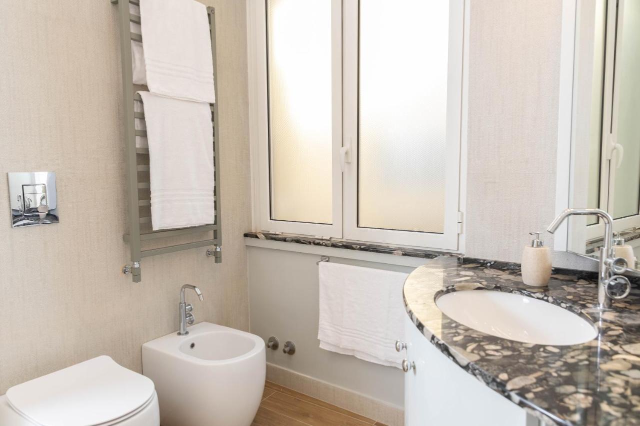 Appartement Colosseo Brightful With Rooftop Rome